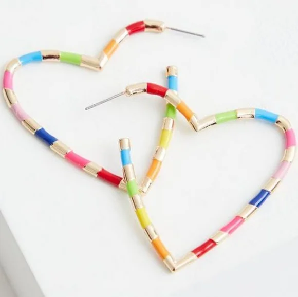 NWT Torrid Celebrate Love Rainbow Enamel Heart Hoops goldtone - Picture 1 of 2